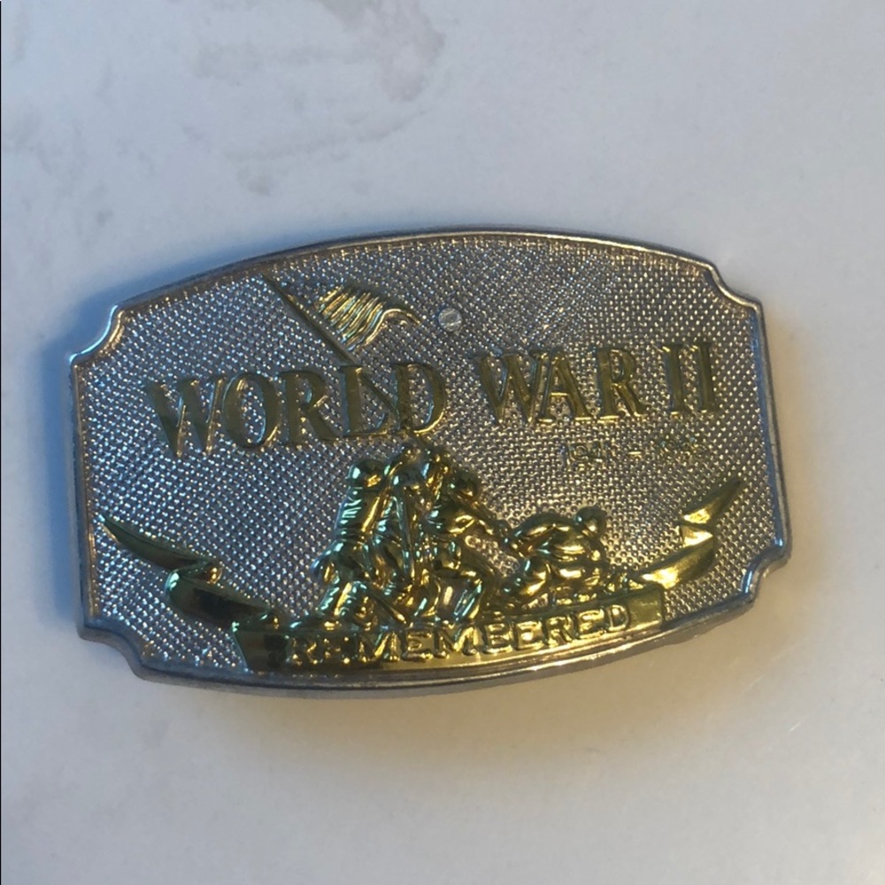 Belt buckle